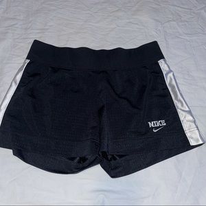 Vintage Nike black and white shorts